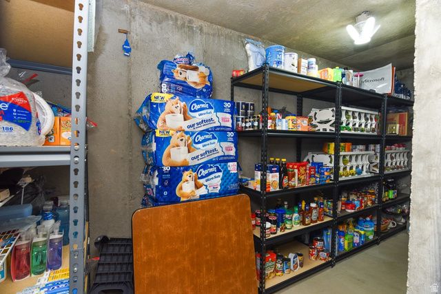 69 N MEADOWLARK CIR, Grantsville, UT 84029