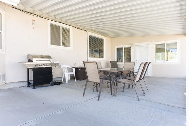 69 N MEADOWLARK CIR, Grantsville, UT 84029