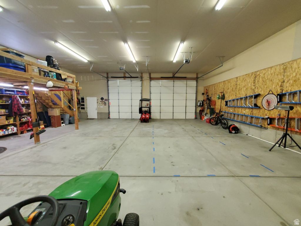 Image 60 of property listing at 69 N MEADOWLARK CIR, Grantsville, UT 84029