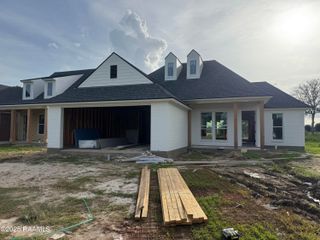 108 Fountain Meadow Drive, Broussard, LA 70518