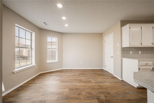 3776 Colburn Lane, Springdale, AR 72762