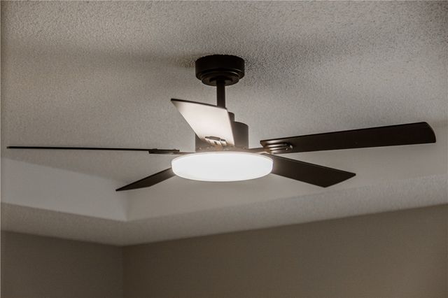 3776 Colburn Lane, Springdale, AR 72762