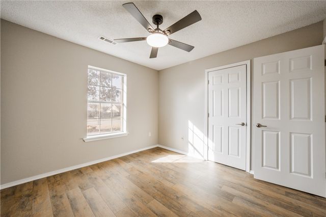 3776 Colburn Lane, Springdale, AR 72762