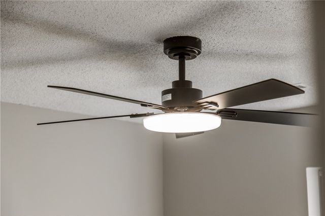 3776 Colburn Lane, Springdale, AR 72762