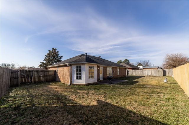 3776 Colburn Lane, Springdale, AR 72762