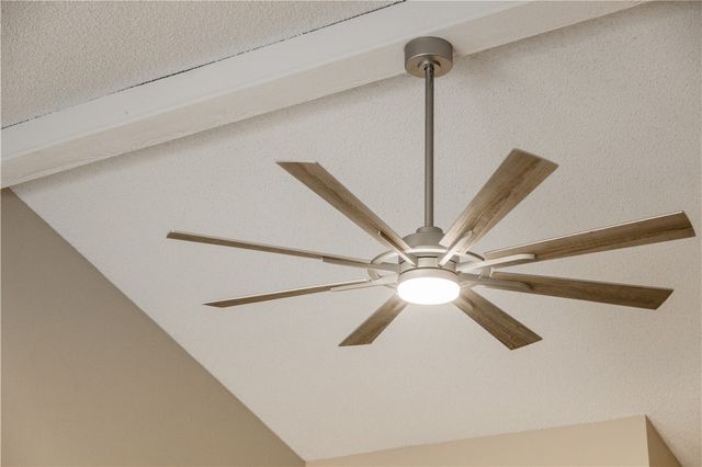 3776 Colburn Lane, Springdale, AR 72762