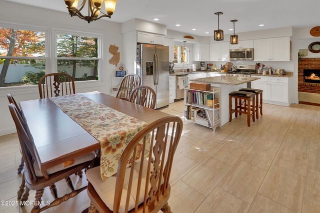 534 Holmes Avenue N, Forked River, NJ 08731