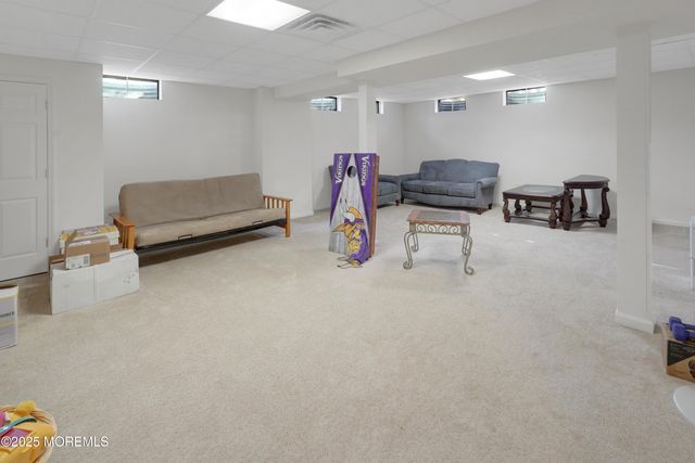 534 Holmes Avenue N, Forked River, NJ 08731