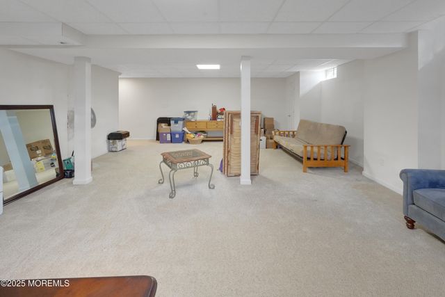 534 Holmes Avenue N, Forked River, NJ 08731