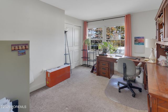 534 Holmes Avenue N, Forked River, NJ 08731