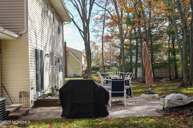 534 Holmes Avenue N, Forked River, NJ 08731