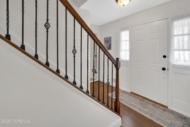 534 Holmes Avenue N, Forked River, NJ 08731