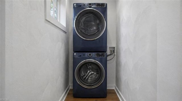 909 W 27th ST, Norfolk, VA 23517