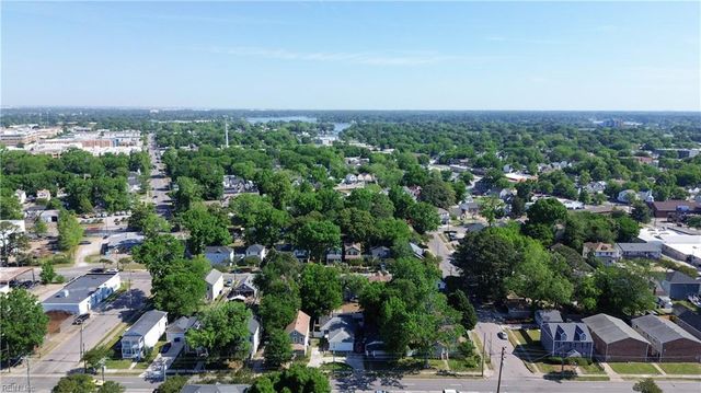 909 W 27th ST, Norfolk, VA 23517