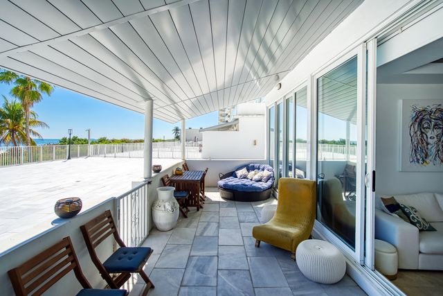 5601 Collins Avenue M5, Miami Beach, FL 33140