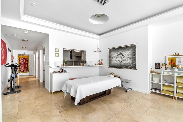 5601 Collins Avenue M5, Miami Beach, FL 33140