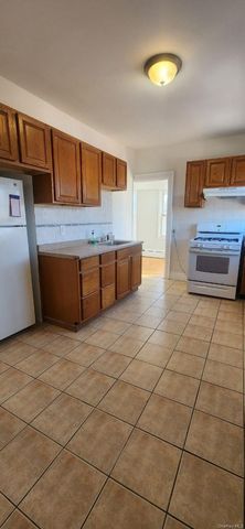 594 Yonkers Avenue 5, Yonkers, NY 10704