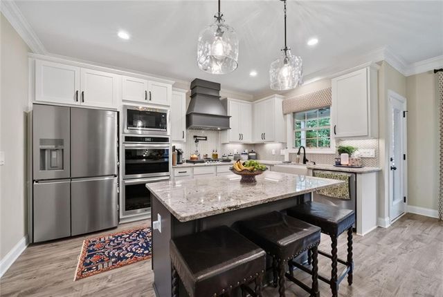 1448 Henderson Ridge Lane, Loganville, GA 30052