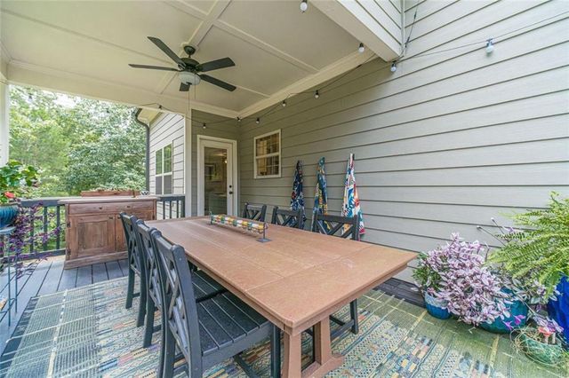 1448 Henderson Ridge Lane, Loganville, GA 30052