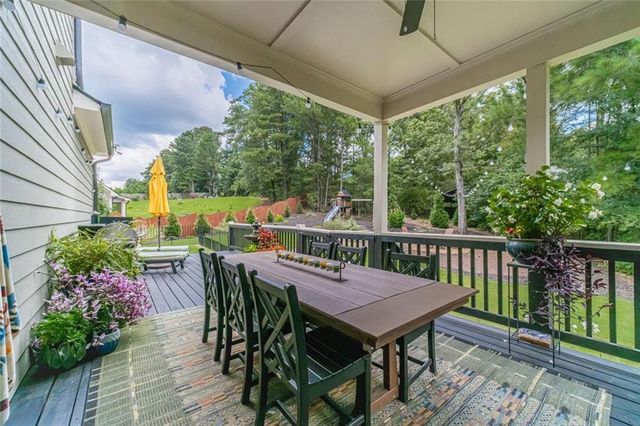 1448 Henderson Ridge Lane, Loganville, GA 30052