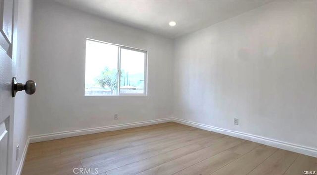 233 E Victoria, Rialto, CA 92376