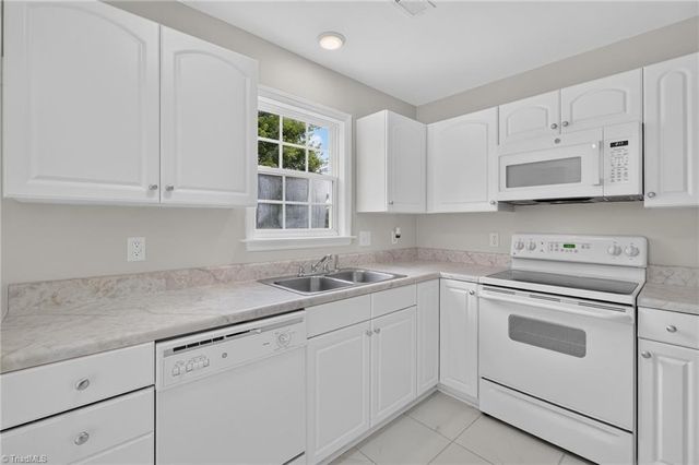 373 Sailway Road, Winston-salem, NC 27127