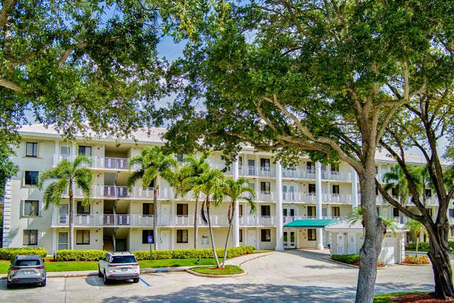 6145 Balboa Circle 103, Boca Raton, FL 33433