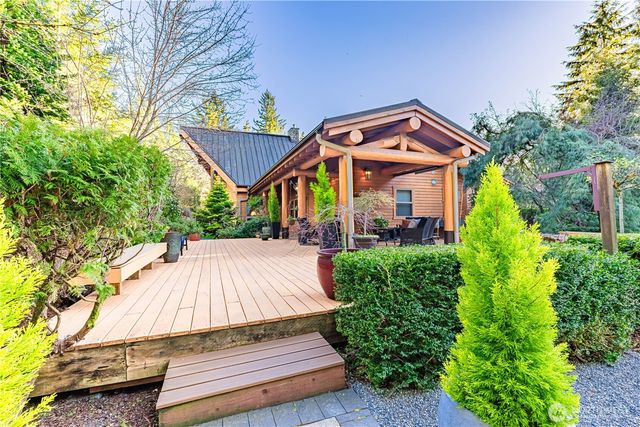 42732 284th Avenue SE, Enumclaw, WA 98022