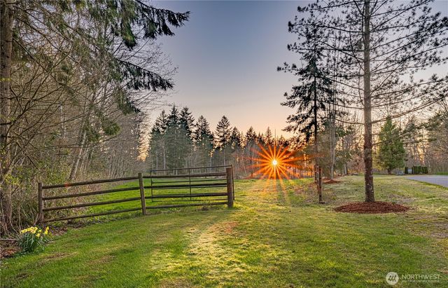 42732 284th Avenue SE, Enumclaw, WA 98022