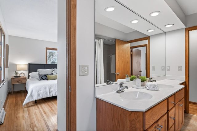 14818 Kral Road, Minnetonka, MN 55345