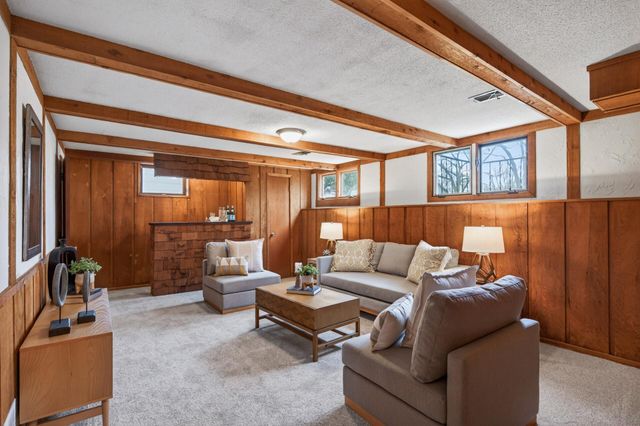 14818 Kral Road, Minnetonka, MN 55345