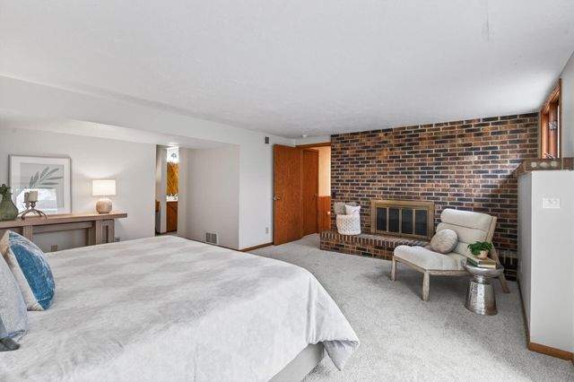 14818 Kral Road, Minnetonka, MN 55345