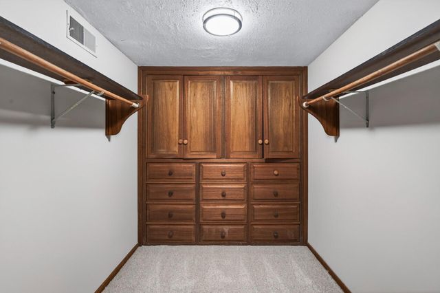 14818 Kral Road, Minnetonka, MN 55345