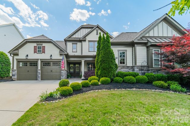 2077 Tatton Hall Road, Fort Mill, SC 29715