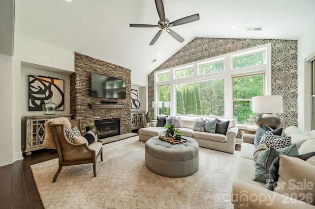 2077 Tatton Hall Road, Fort Mill, SC 29715