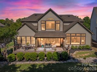 2077 Tatton Hall Road, Fort Mill, SC 29715