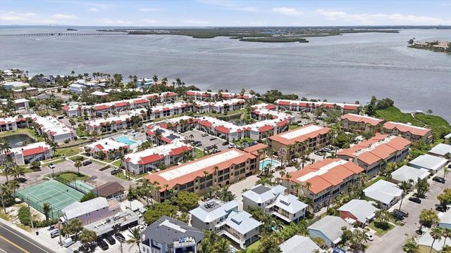 1801 GULF DRIVE N 277, Bradenton Beach, FL 34217