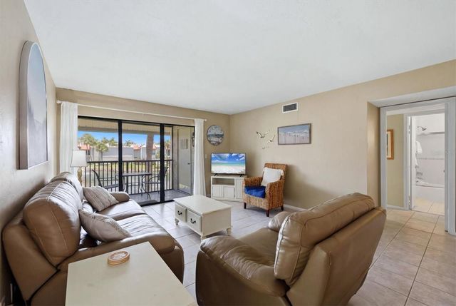 1801 GULF DRIVE N 277, Bradenton Beach, FL 34217