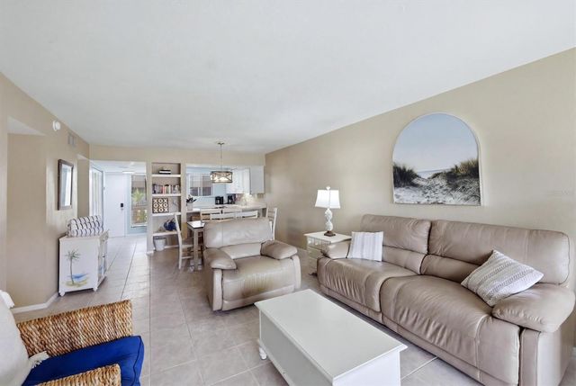 1801 GULF DRIVE N 277, Bradenton Beach, FL 34217