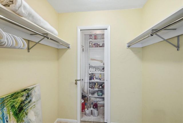 1801 GULF DRIVE N 277, Bradenton Beach, FL 34217