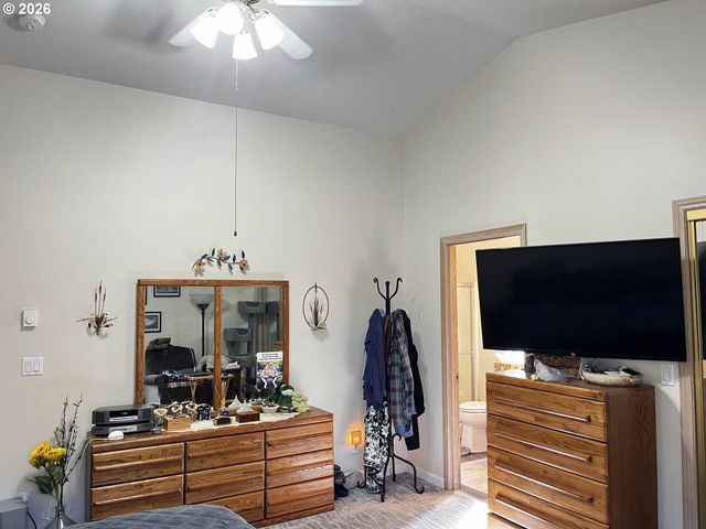 3330 31ST St, Florence, OR 97439