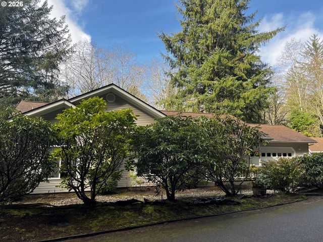 3330 31ST St, Florence, OR 97439