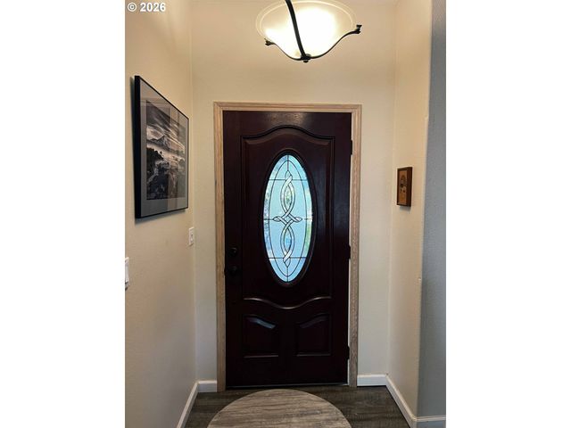 3330 31ST St, Florence, OR 97439