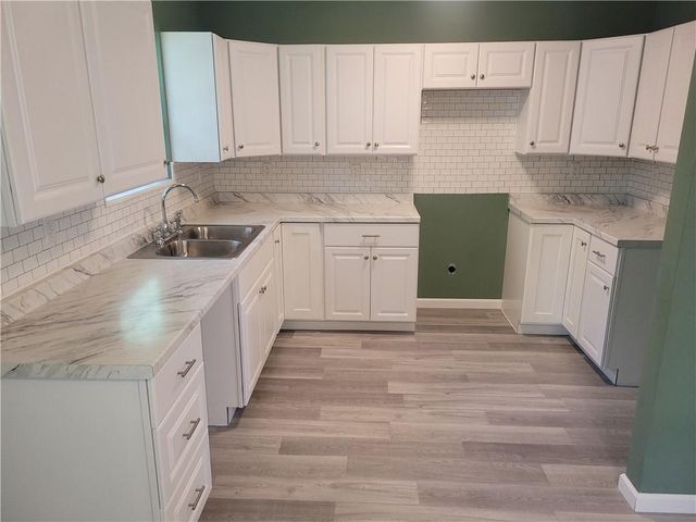 208 E Washington Street, Arma, KS 66712