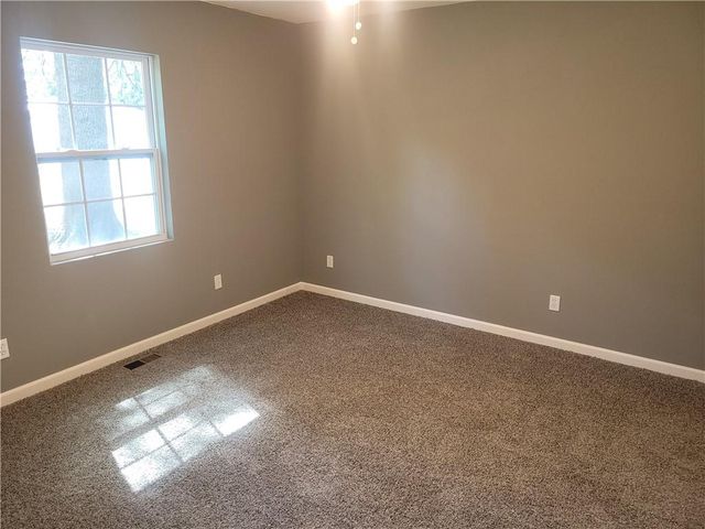 208 E Washington Street, Arma, KS 66712