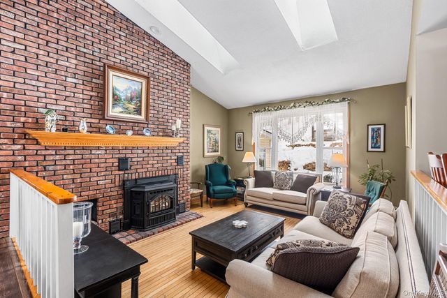 21 Straub Drive, Pleasant Valley, NY 12569