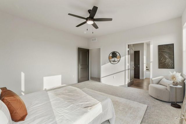 943 E Moonbeam Dr, Pueblo West, CO 81007