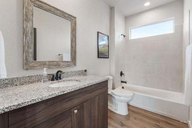 943 E Moonbeam Dr, Pueblo West, CO 81007