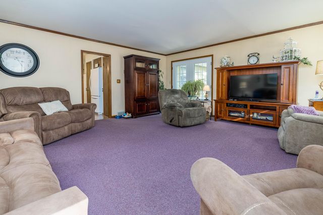 4674 Friar Tuck Circle, Rensselaer, IN 47978