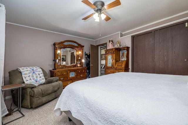 4674 Friar Tuck Circle, Rensselaer, IN 47978